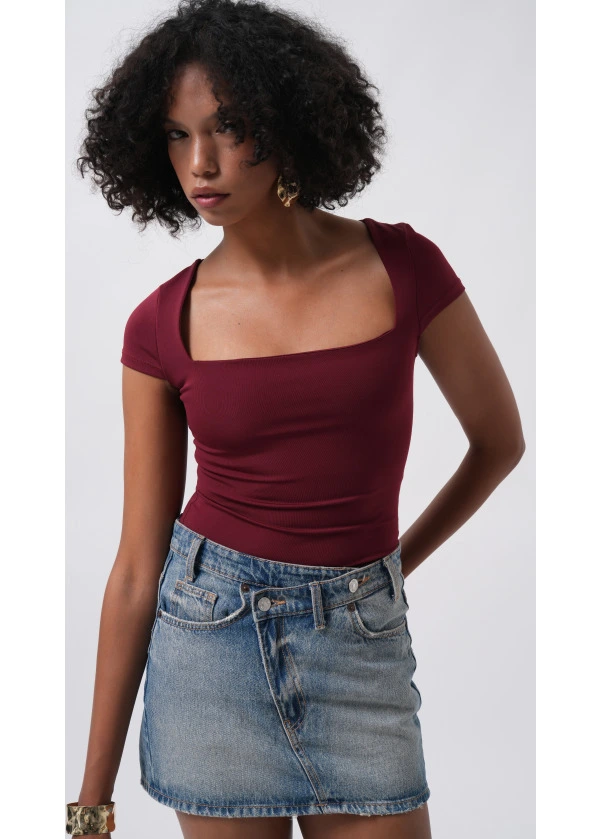 Pencere Detay Dekolte Bluz