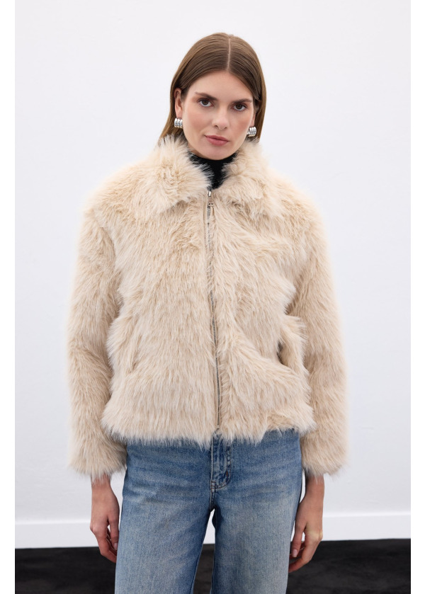 Bej Fermuarlı Kürk