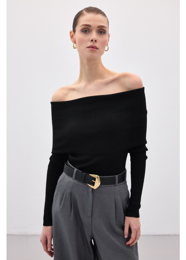 Siyah Madonna Yaka Triko 